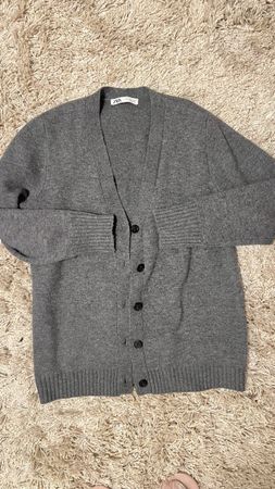 Zara Strickjacke