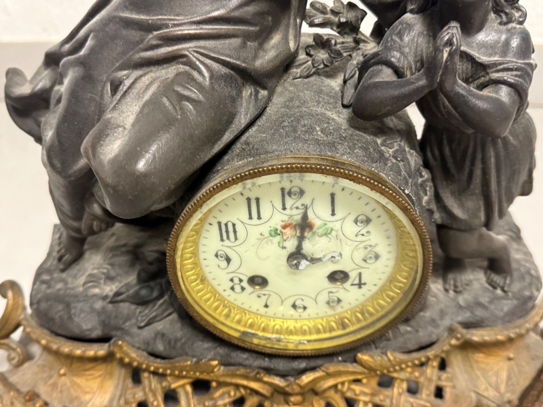 Sculture & Statue: Antik uhr lauft nicht – Usato da Dottikon venduto da dsmio22 2