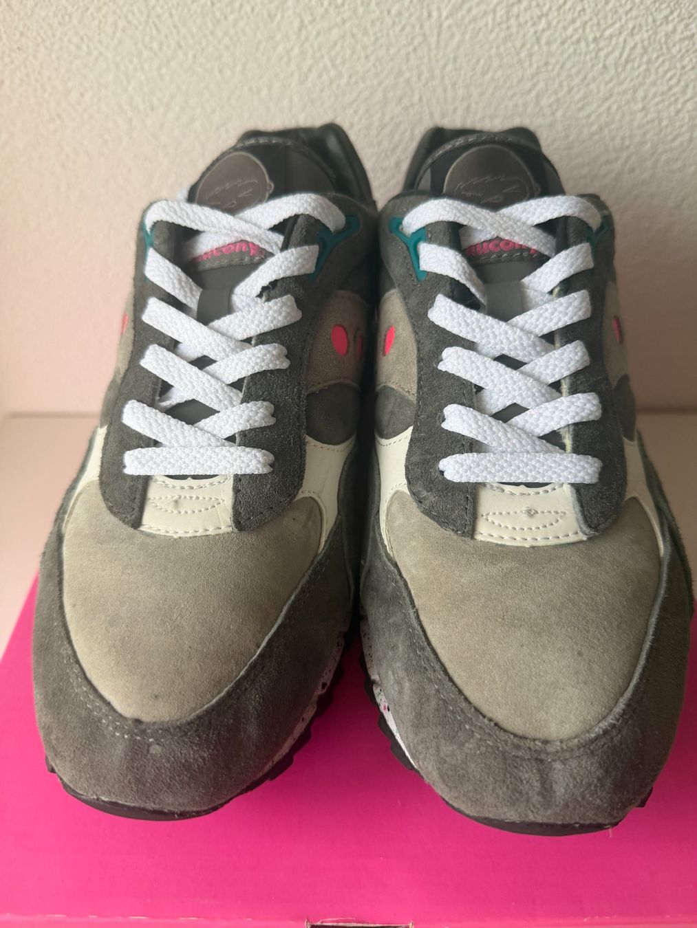 Saucony Scarpe da uomo: Saucony Shadow 6000 x Offspring – Usato da Ennenda venduto da KUROI14 1