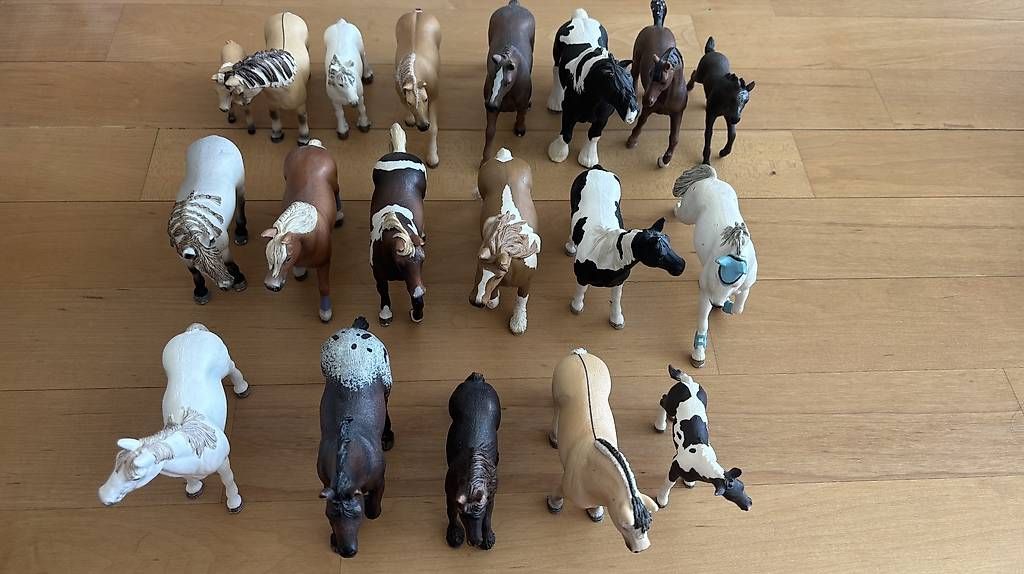 Schleich Spielzeuge: Schleichpferde – Gebraucht aus Heimberg von noelleee