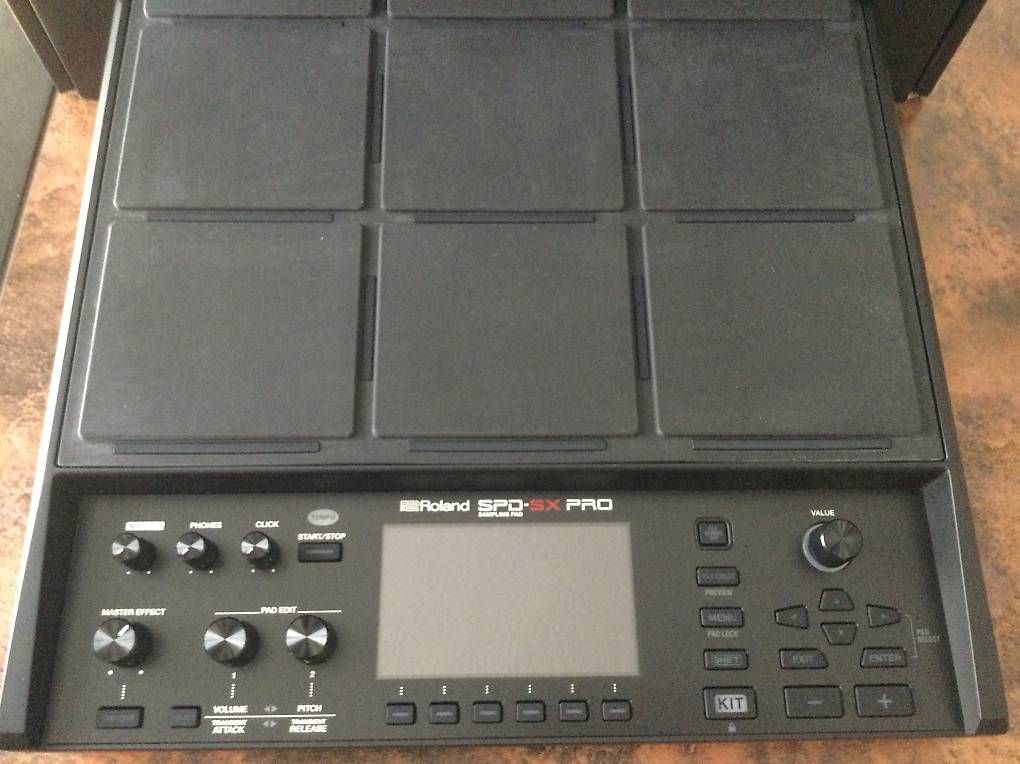 Instruments de musique: Roland SPD-SX Pro, Pad Échantillonneur – D'occasion à Châtelaine par ins_s9d7 1
