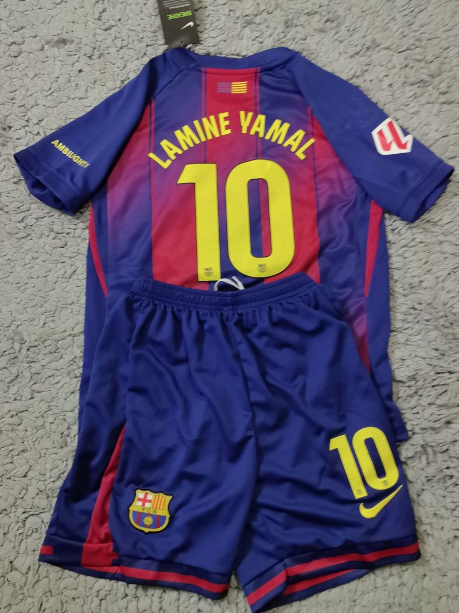 FC Barcelona Trainer, Turnhosen & -trikots: FC Barcelona Kinder Trikot Set, Grösse 152cm – Neu (gemäss Beschreibung) aus Mellingen von JLLEA25