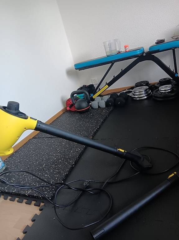 Nettoyeurs à vapeur: kärcher dampfreiniger sc1  – D'occasion à Uerikon par sol_2gt2