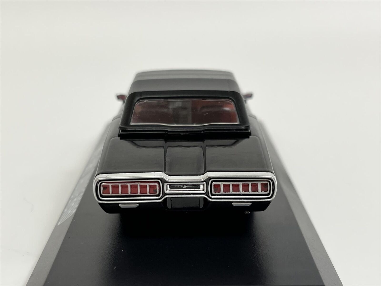 Ford Modellautos: Ford Thunderbird Convertible 1965 schwarz     1:43 – Neu und originalverpackt aus Gerlafingen von espero88 4