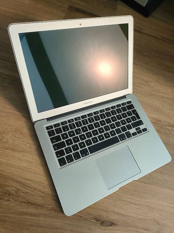 Notebook: Apple MacBook Air 13" - 1.4 GHz i5, 4 GB RAM – Usato da Beinwil am See venduto da m4c2005