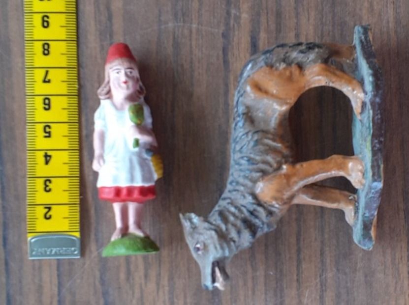 Statuette: Figur Rotkäppchen + Wolf – Usato da Mörschwil venduto da lindaswunderkiste 5