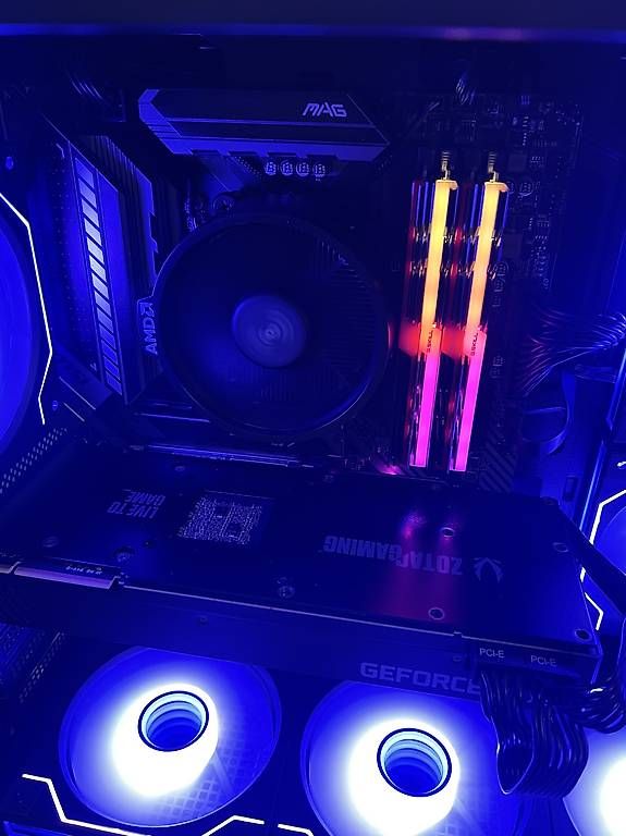 PCs: Gaming PC – D'occasion à Basel par zar_792n 2