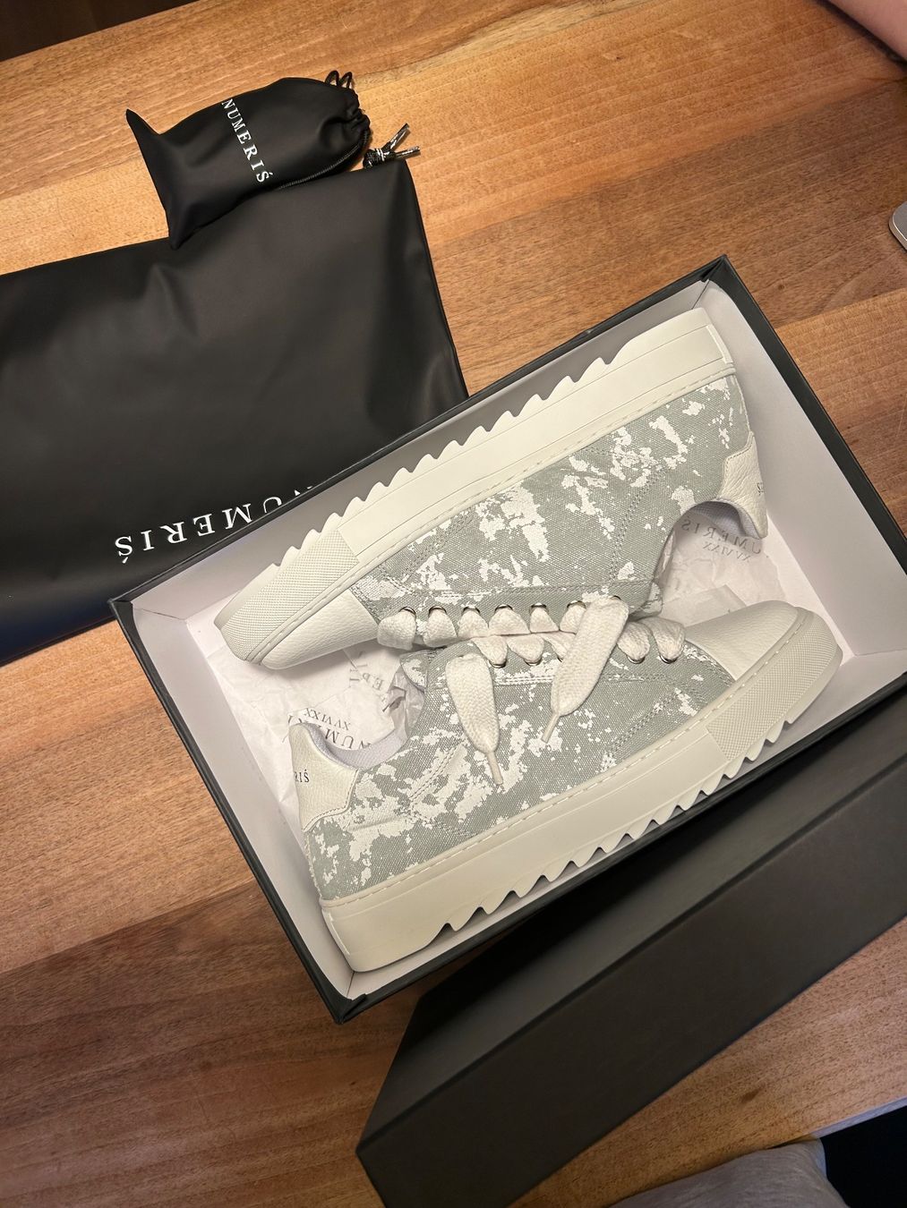 Scarpe da uomo: Numeris Sneaker neu & originalverpackt Grösse 45 – Nuovo e nell'imballaggio originale da Niederrohrdorf venduto da Mirjam3056 6