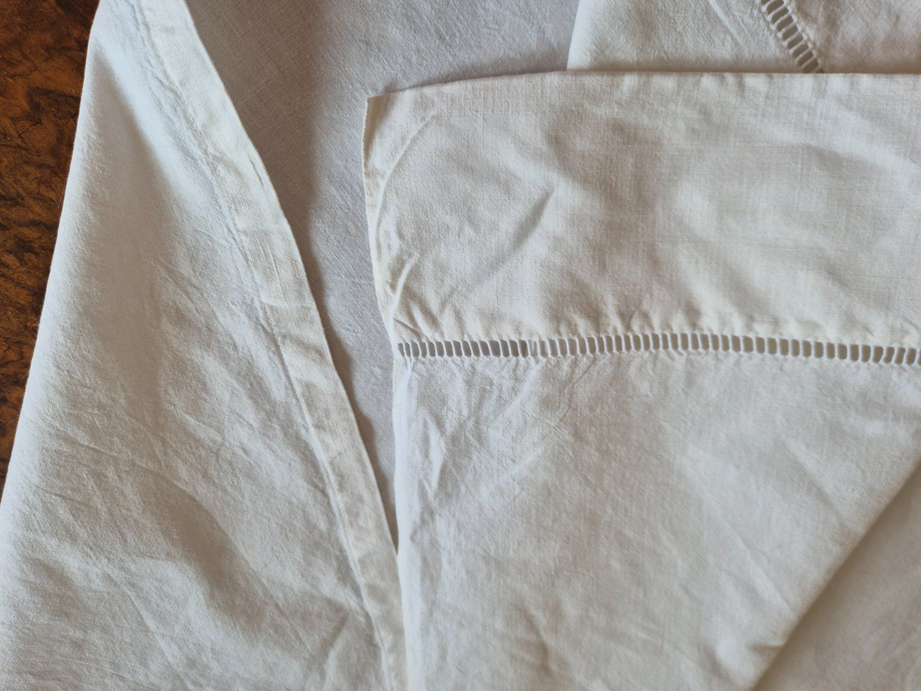 Linge de lit: Leintuch Monogramm TP bestickt, 300x205 cm – D'occasion à Bern par aronari 2