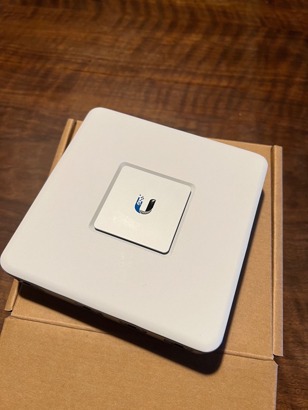 Firewall: Ubiquiti USG: UniFi Security Gateway – Neu (gemäss Beschreibung) aus Dagmersellen von  1