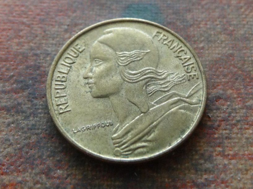 Tutti le monete: FRANCE  5 Centimes  1972 – Usato da Romanel-sur-Lausanne venduto da Swift13 1