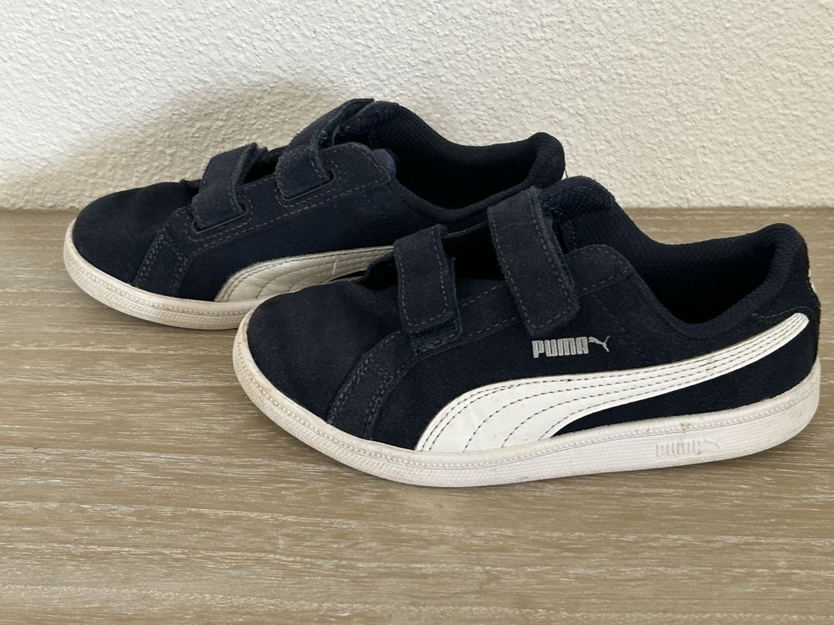 Puma Scarpe per ragazzi: Puma Kinderschuhe dunkelblau Klettverschluss Grösse 31 – Usato da Wolhusen venduto da eve_m6cg 1