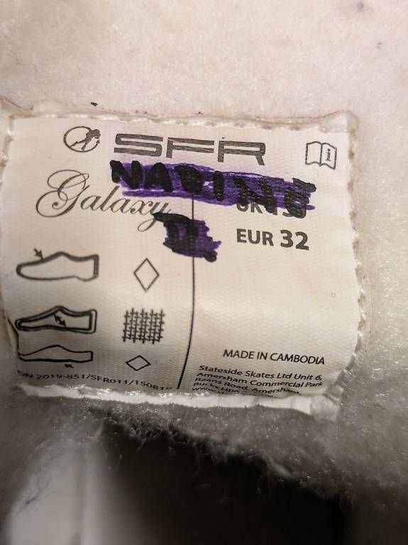 Pattini da ghiaccio: Schlittschuhe Grösse 32 – Usato da Basel venduto da GYBB 3