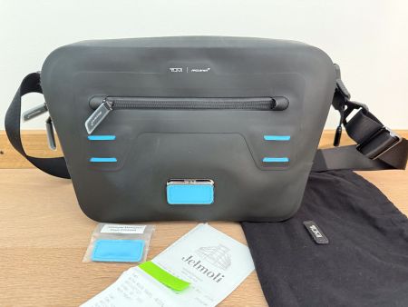 TUMI McLaren Extreme-E RALLY SLING  Black
