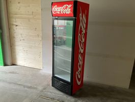 gebr. Coca-Cola Getränkekühlschrank m. Schlüssel ab 1.-