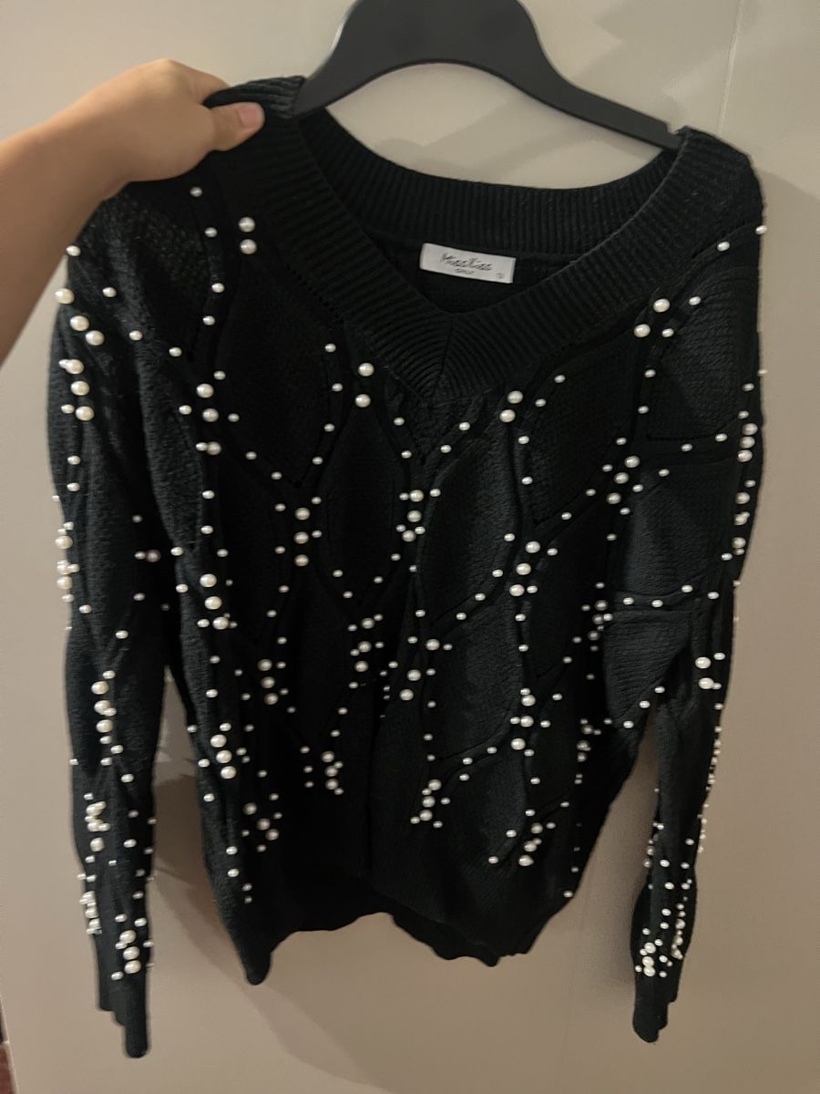 Pulls & Sweat-shirts: Damen Pullover schwarz mit Perlen – D'occasion à Zürich par R1908 1