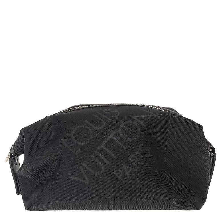 Kosmetikkoffer: Louis Vuittion Damier Geant Graphite - Trousse – Gebraucht aus Zürich von Omega_Kappa