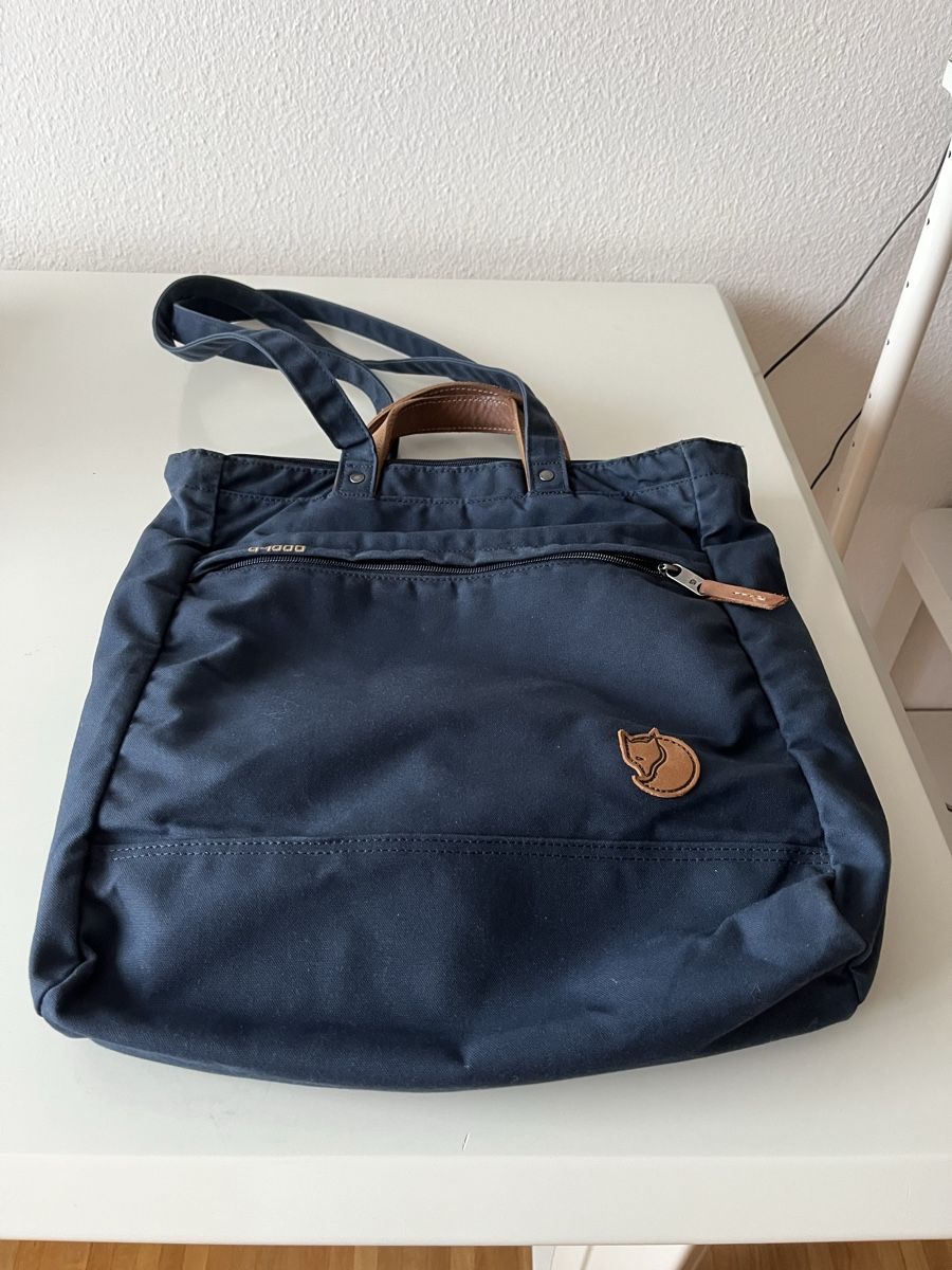 Fjällräven Borse da donna: Fjällräven Schultertasche/Rucksack – Usato da Greifensee venduto da mar_cy6s