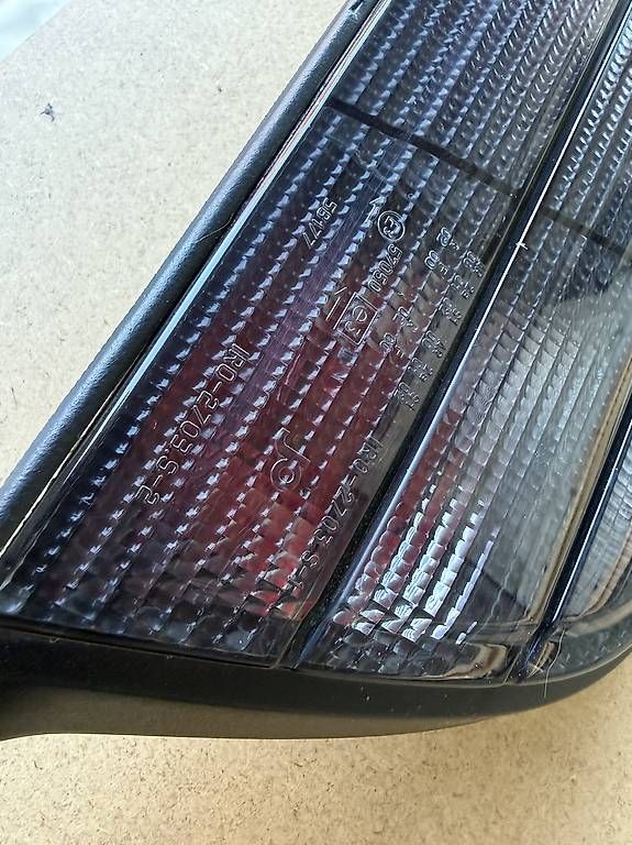 BMW Tutti pezzi di ricambio auto: Bmw E36 Coupe MHW Rückleuchten – Usato da Muri AG venduto da Aero96 5
