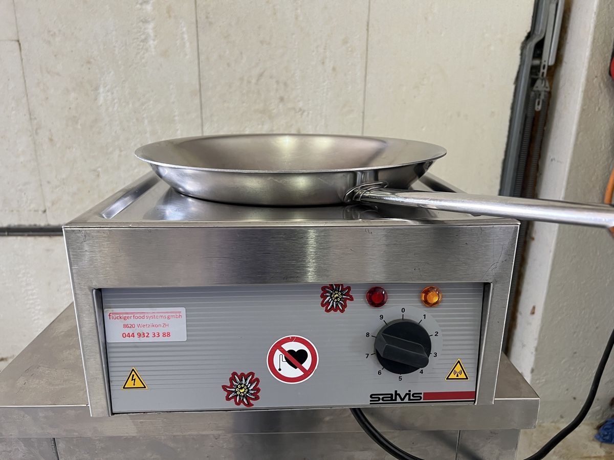 Elettrodomestici da cucina: Salvis wok – Usato da Buchs AG venduto da imar82