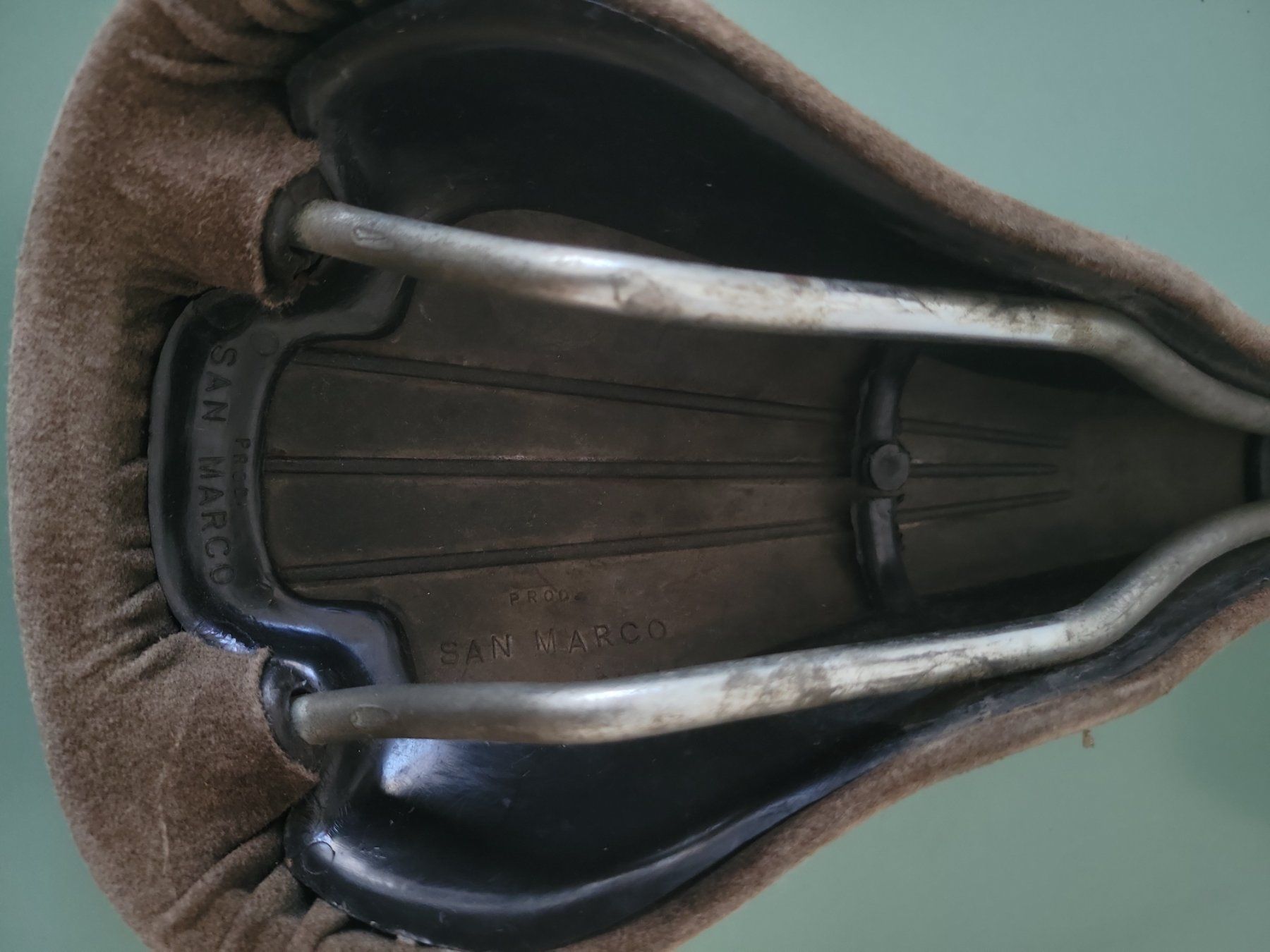 Pezzi di ricambio: Selle San Marco Strada Wildleder-Sattel – Usato da Zürich venduto da RepairandCare 4