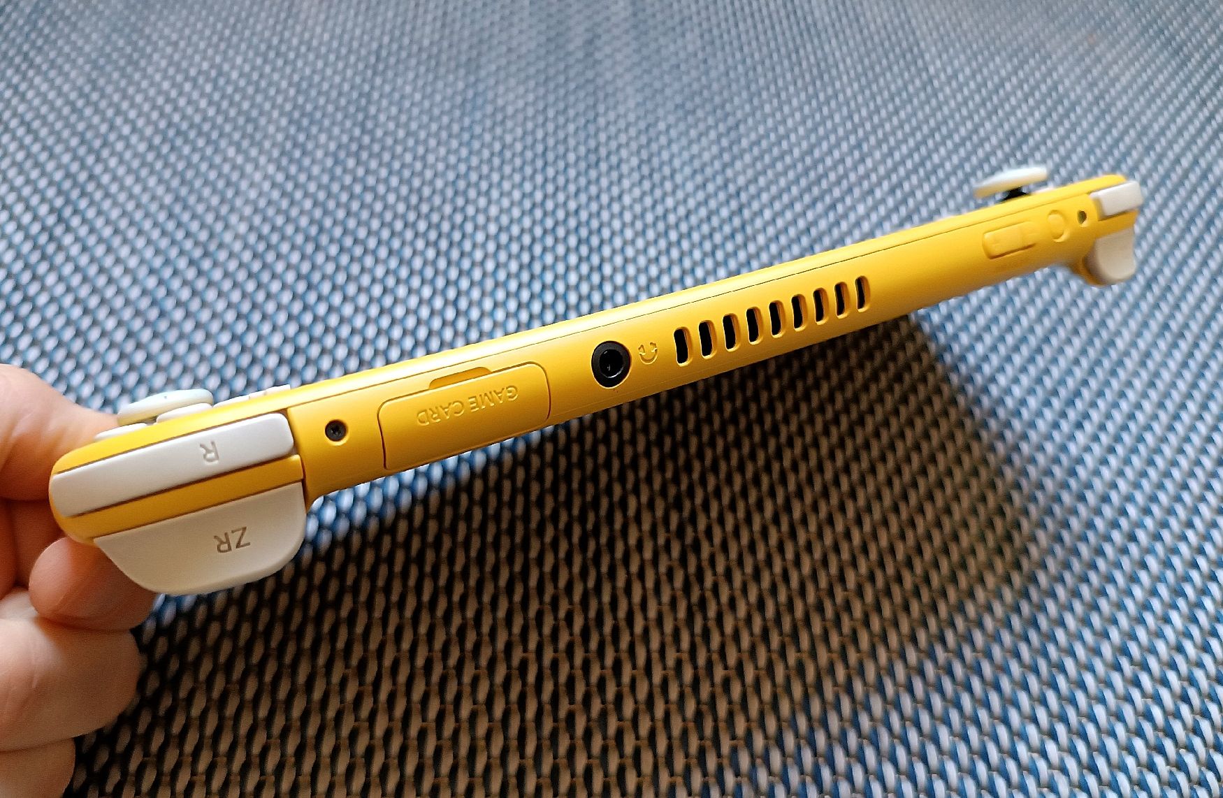 Nintendo Console: Nintendo Switch Lite Like New +2 games  – Nuovo (secondo la descrizione) da Wetzikon ZH venduto da AdriV36 5