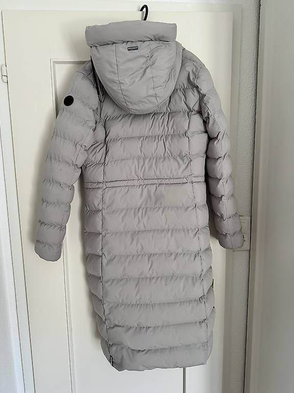 Giacche: Winter Jacke KHUJO – Usato da Balsthal venduto da Kalii1 1