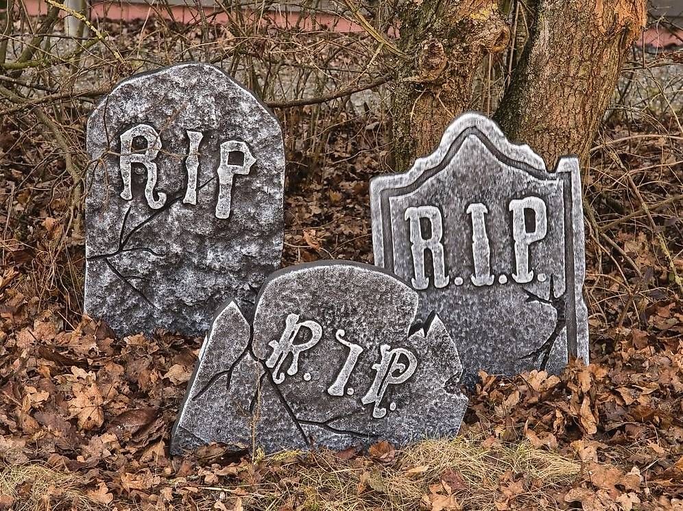 Figuren: EUROPALMS Halloween Grabsteinset – Gebraucht aus Däniken SO von Profog1 3