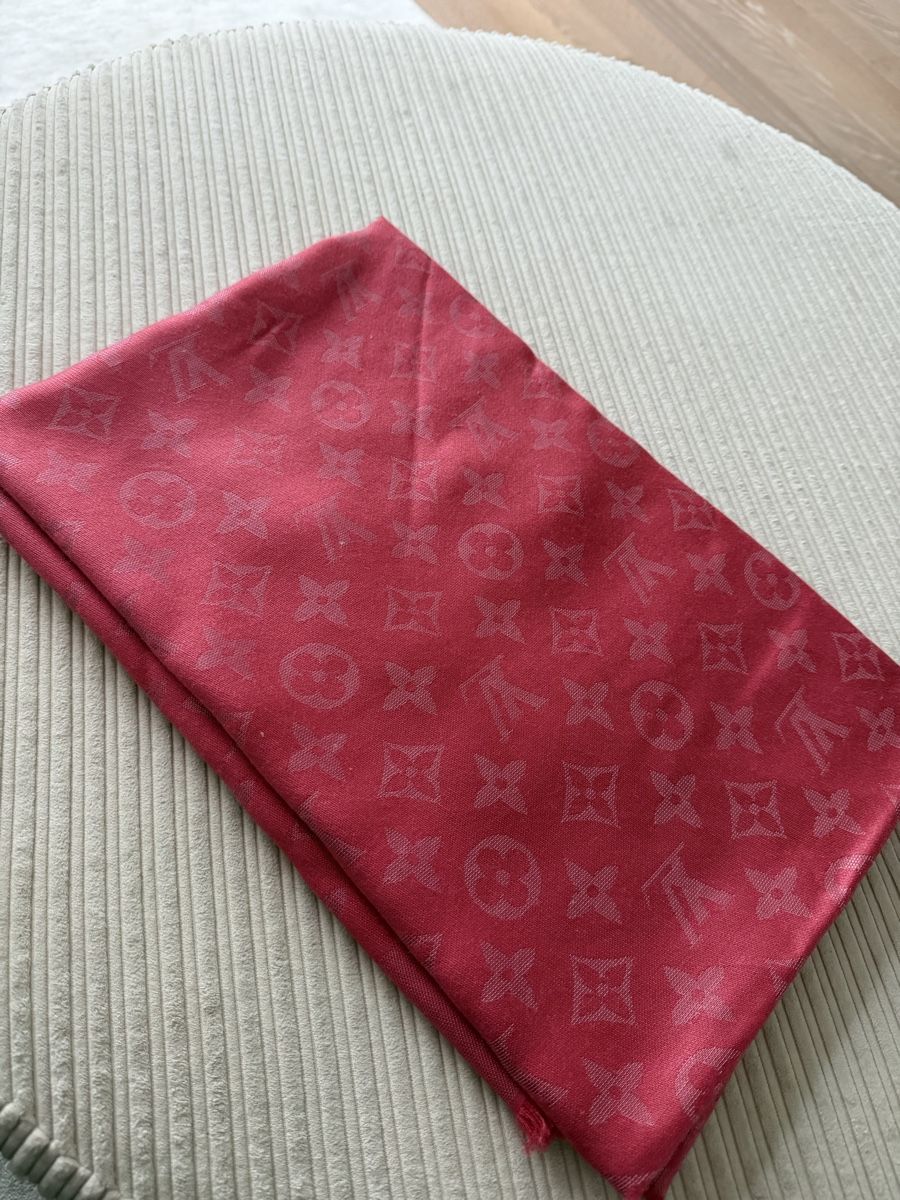 Foulards & écharpes: Louis Vuitton Schal – D'occasion à Birmensdorf ZH par lakii338