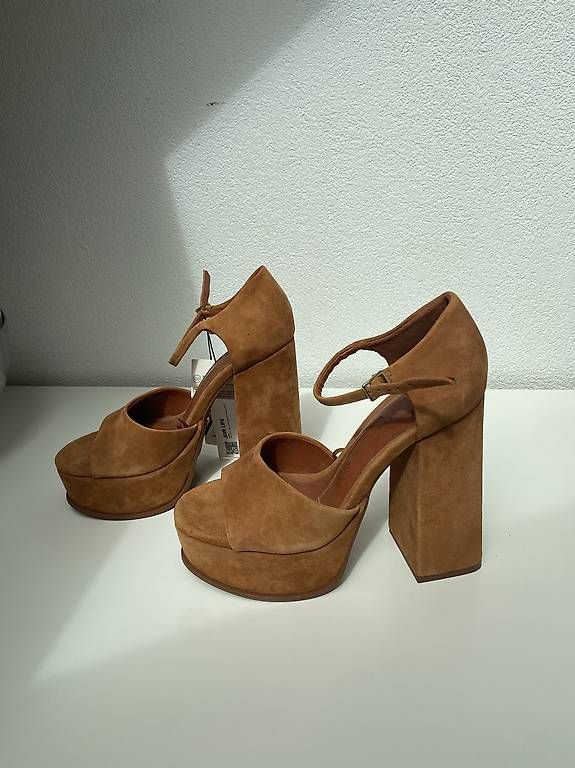 Damenschuhe: Zara High Heel – Gebraucht aus Gossau SG von An_mau10 1