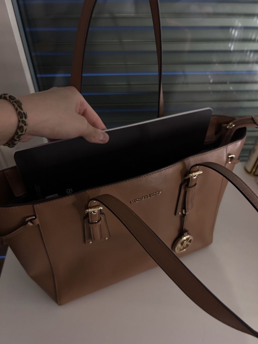 Michael Kors Sacs: Michael Kors Tasche - neu – Neuf (Voir description) à Kriens par sonja6010 2