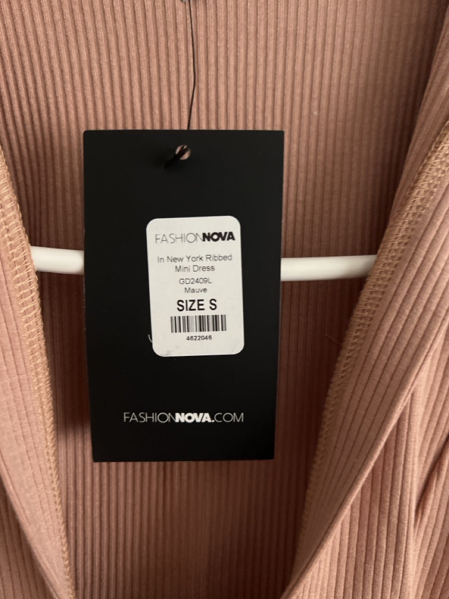 Vestiti: Robe Fashion Nova taille S neuve – Nuovo (secondo la descrizione) da Renens VD venduto da sar_bwz5 3