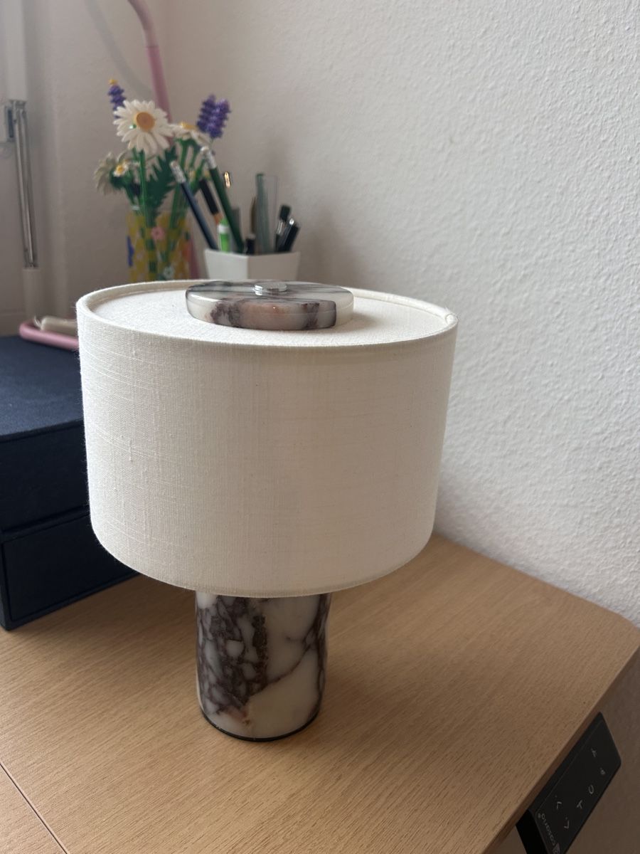 Lampes: Table Lamp Marble Design USB Charging 25cm Height – Neuf (Voir description) à Schlieren par dev_fg59