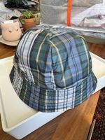 Plaid short brimmed hat
