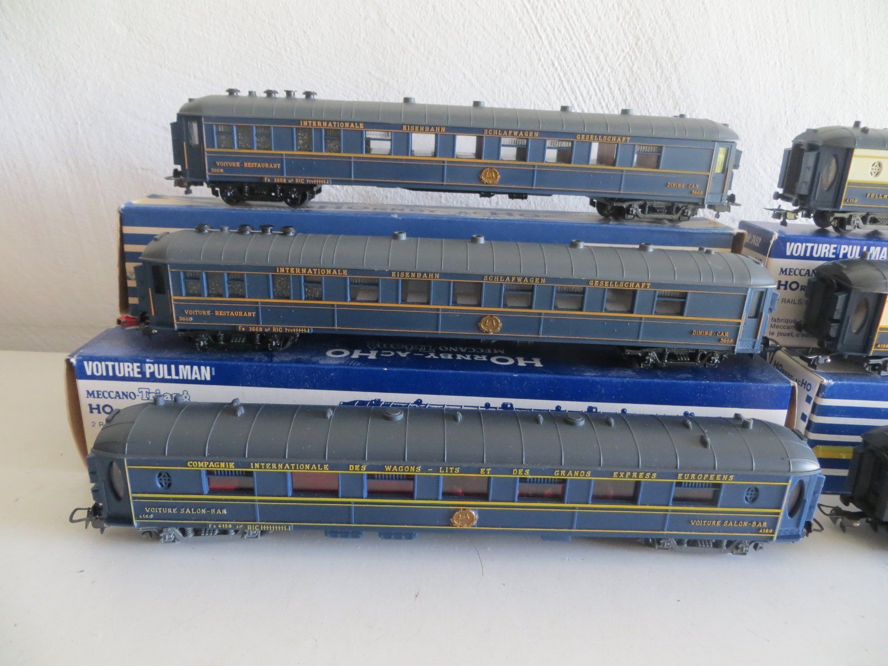 Hornby Modellini di ferrovie: Hornby-Acho H0: Set mit 6 CIWL-Pullmanwagen, in OVP – Usato da St.Gallen venduto da gnumolo 1