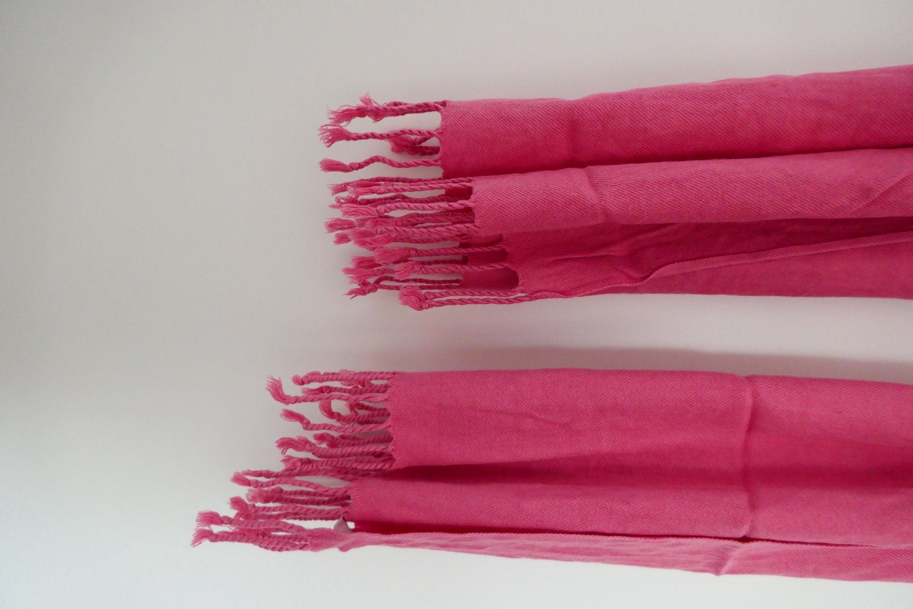 Foulards, Tücher & Schals: Schal / Halstuch rosa – Gebraucht aus Port von uzuku 4