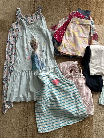 Mädchensachen Sommerpaket Gr 122/128 Frozen & mehr