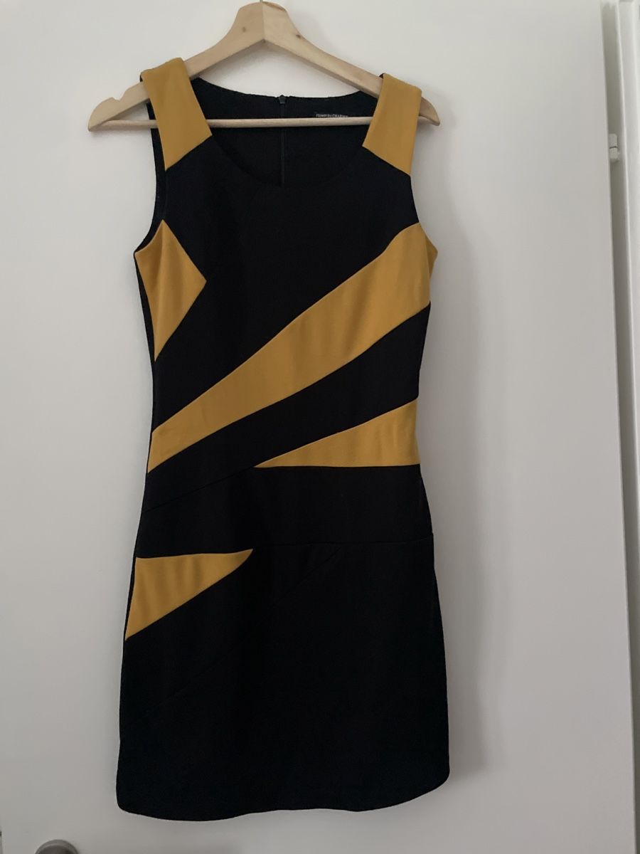 Vestiti: Damenkleid gr. S – Usato da Adliswil venduto da Udarius