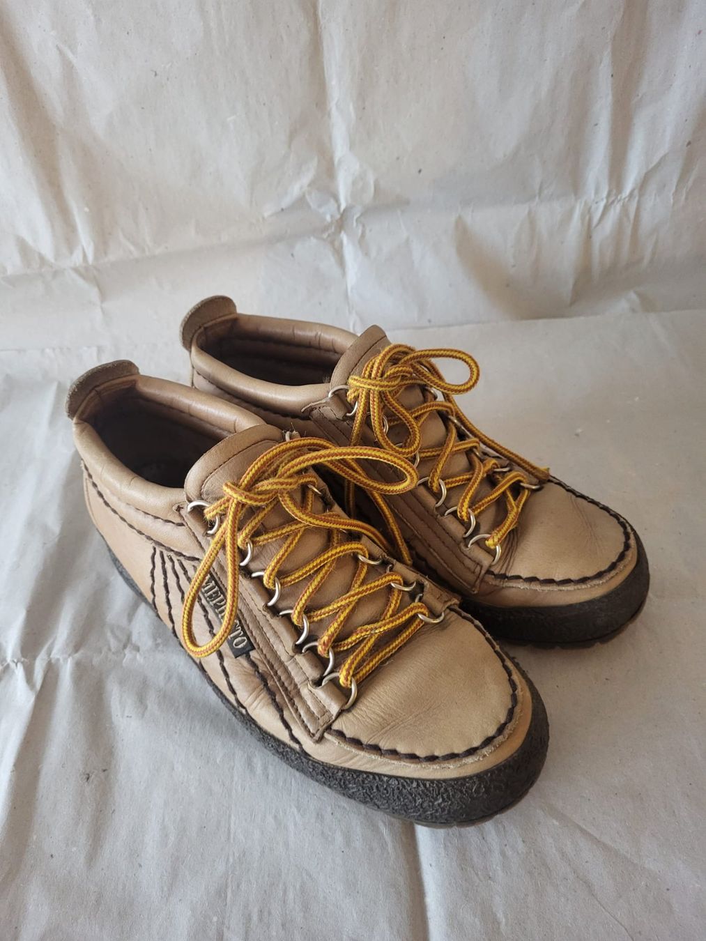 Mephisto Scarpe da donna: MEFPHISTO Schuhe - aus hochwerigem Leder! – Usato da Buchs AG venduto da Bela11