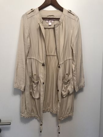 Leichte Jacke in Größe 34 (XS-S)