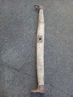 Antikes Zugwögli mit geschmiedeten Eisenteilen