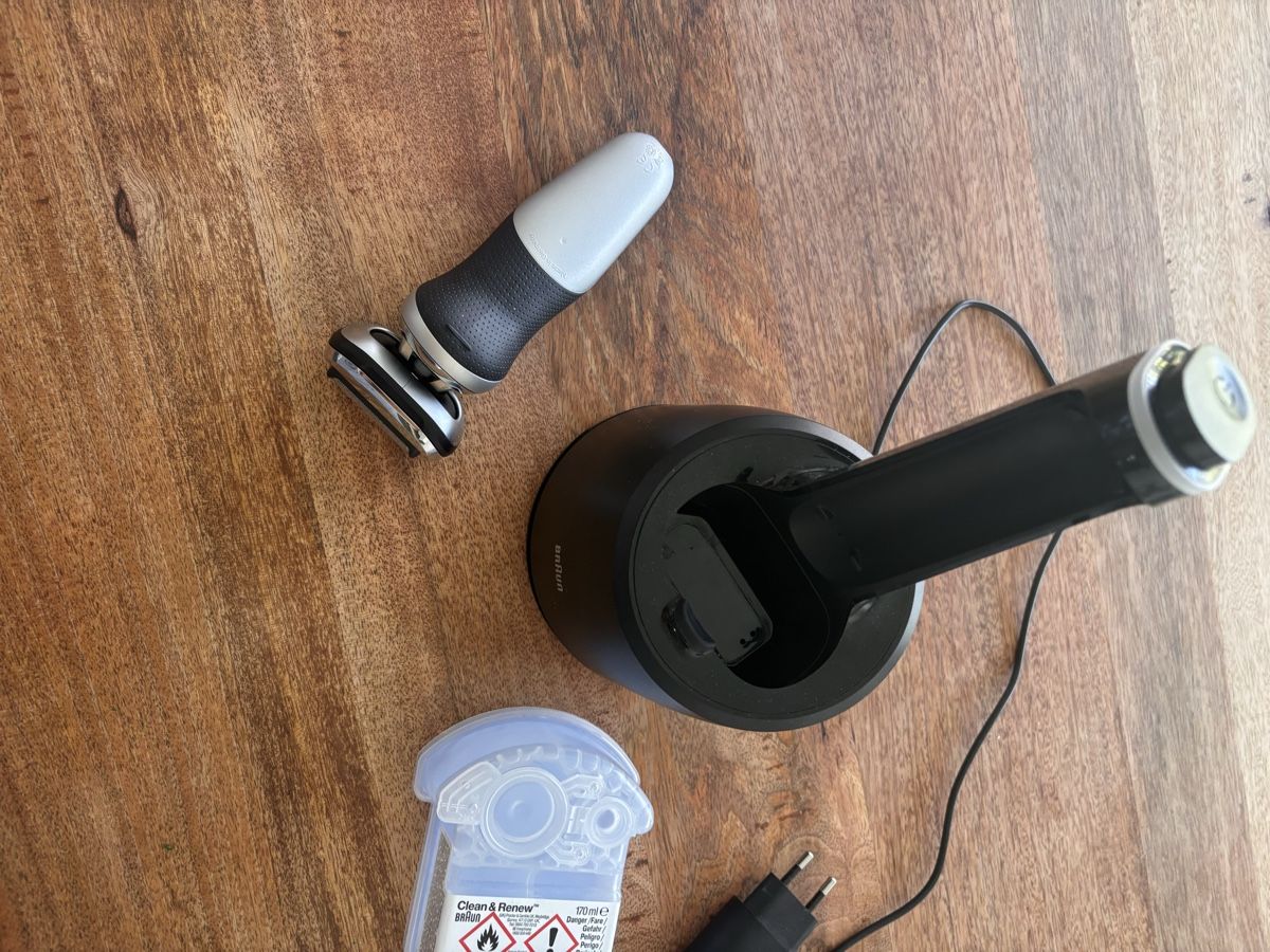 Braun Rasoi & Lamette da barba: Braun S7 Rasierer – Usato da Wettingen venduto da DarMarElla 1