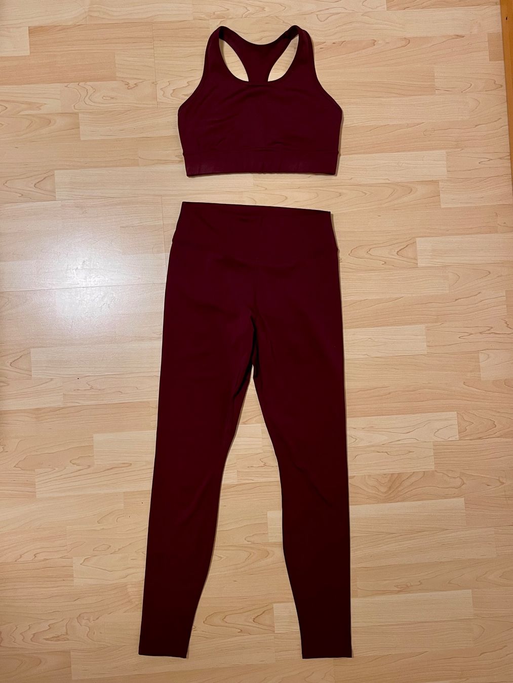 Kleiderpakete: A-dam Sport Outfit – Gebraucht aus Zürich von sim_j8hh 1
