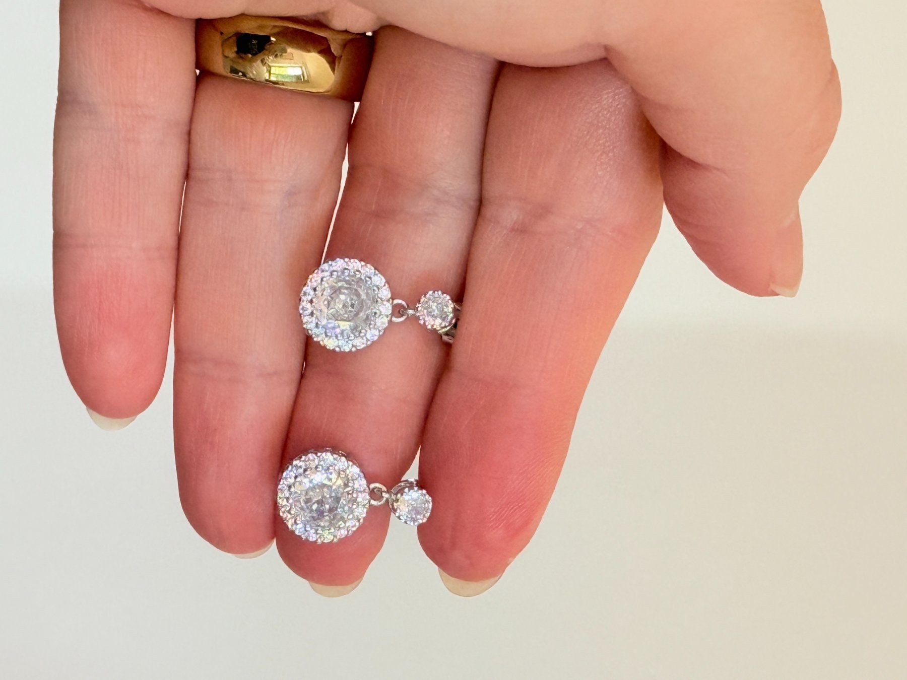 Orecchini pendenti & Orecchini a lobo: Boucles d'oreilles élégantes ✨ – Nuovo e nell'imballaggio originale da Genève venduto da AWWA 6