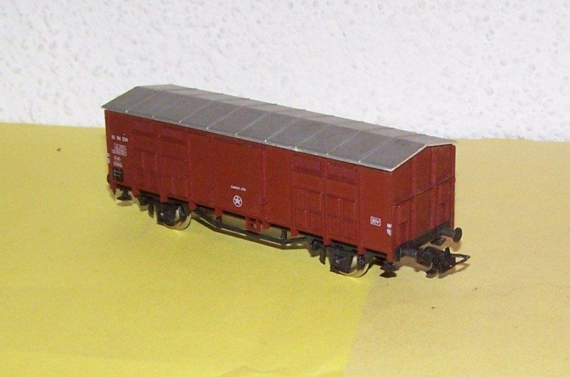 Roco Modelleisenbahnen: Roco H0 4300 Spitzdach Güterwagen EE der FS – Gebraucht aus Brüttisellen von Rentner44zh