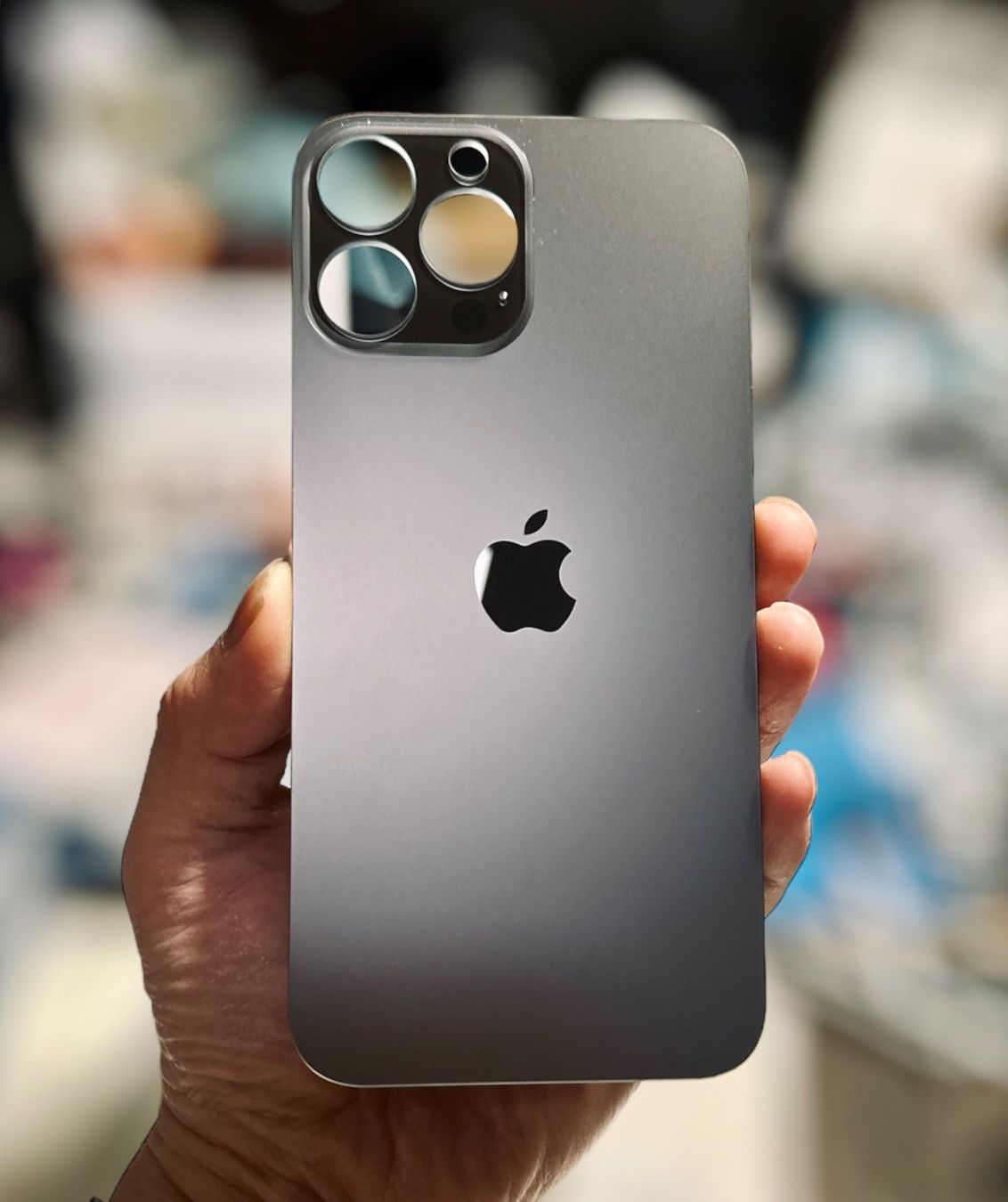 Apple Telefoni cellulari / Smartphones: VITRE ARRIÈRE IPHONE 13 Pro (AVEC LOGO) – Nuovo e nell'imballaggio originale da Morges venduto da DA-repa