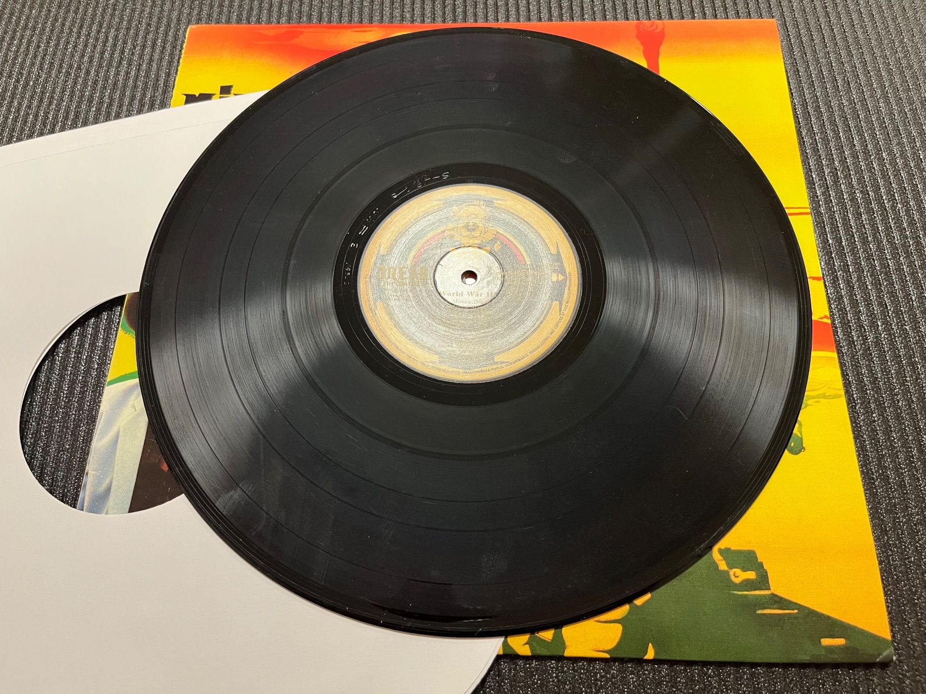 Vinyles: Mikey Dread World War III – D'occasion à Olten par Xtra 3