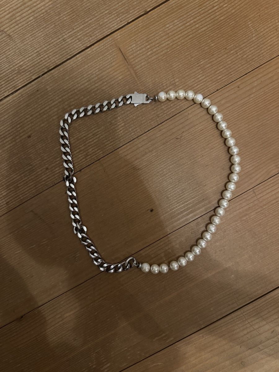 Ketten: VHS Necklace half pearl, half chain – Gebraucht aus Zürich von Nicolas_Oswald