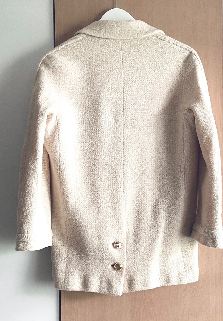 Chanel Jacken: Chanel Jacke Blazer – Gebraucht aus Etoy von Airesun 1