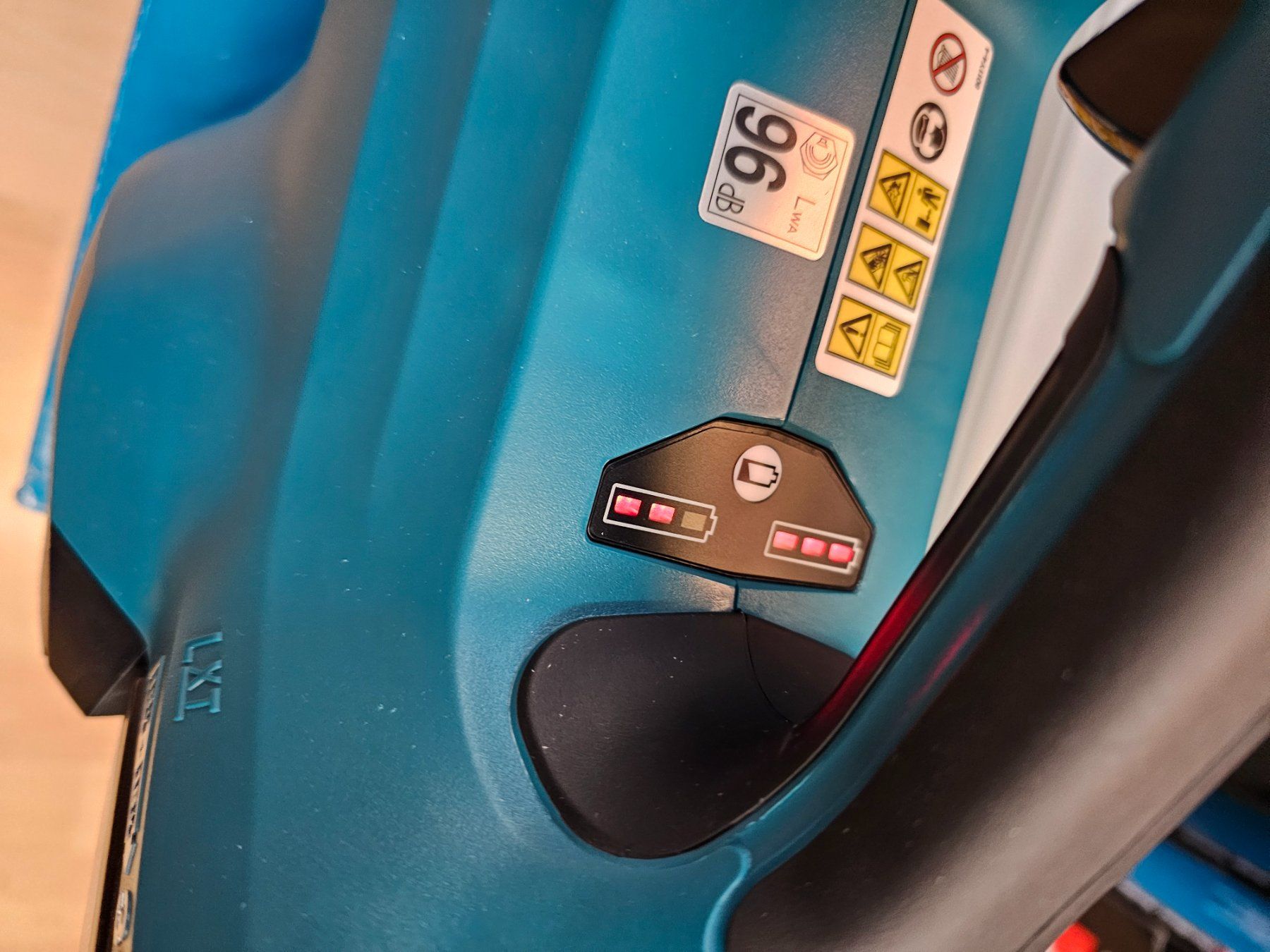 Makita Laubbläser & Laubsauger: Makita Laubbläser DUB362Z – Neu und originalverpackt aus Koppigen von  7